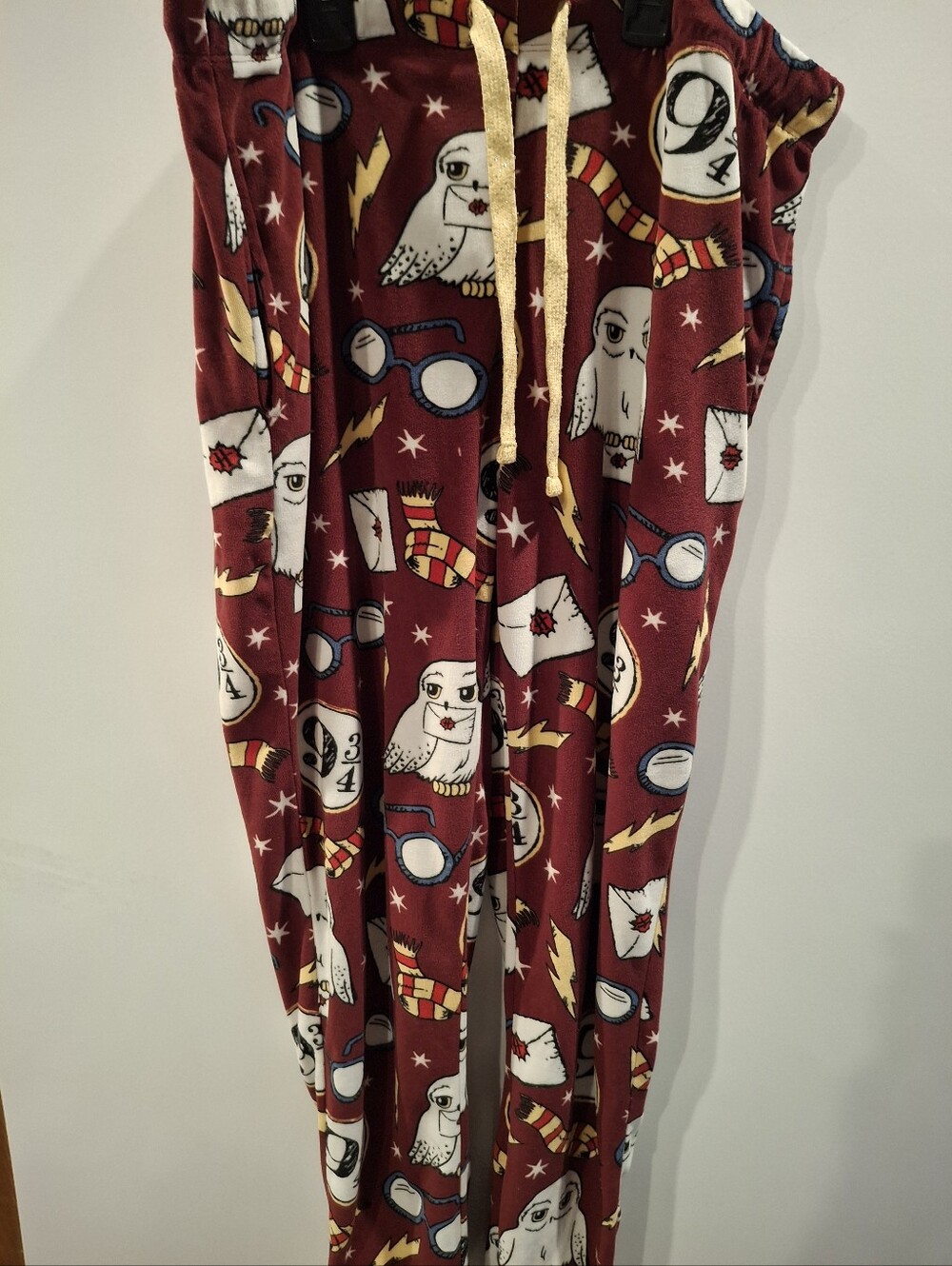 Juniors Harry Potter Maroon Owl Print Pajama Pants with Gold Drawstring